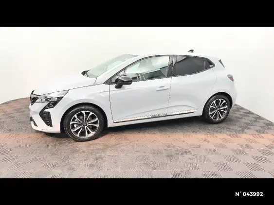 RENAULT CLIO V - voiture d'occasion - Photo 2