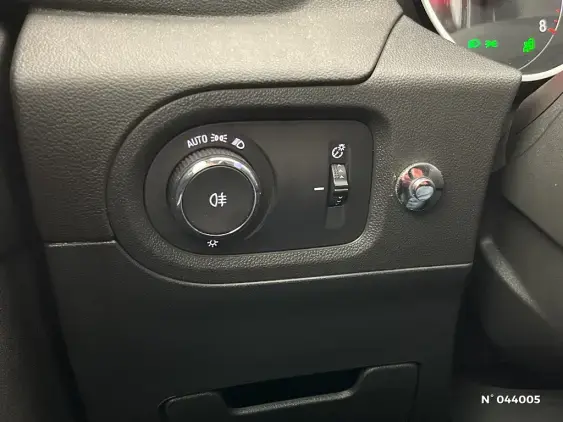 OPEL GRANDLAND X - voiture d'occasion - Photo 15