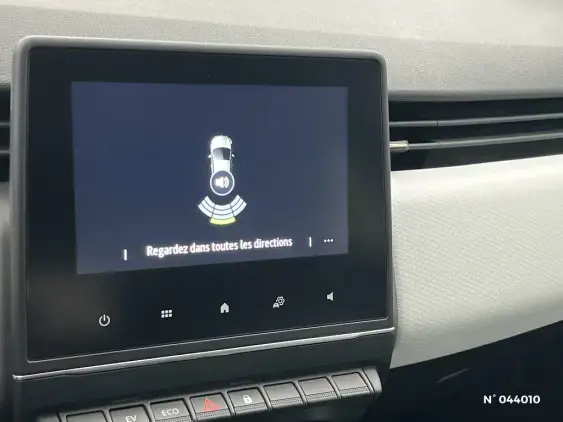 RENAULT CLIO V - voiture d'occasion - Photo 14