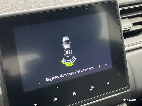 RENAULT CAPTUR II - voiture d'occasion - Photo 14