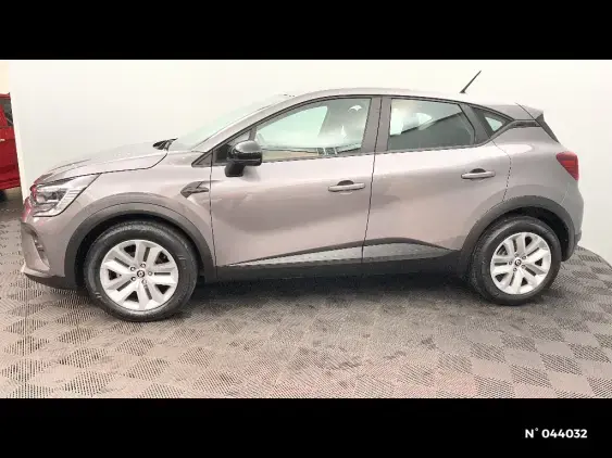 RENAULT CAPTUR II - voiture d'occasion - Photo 2