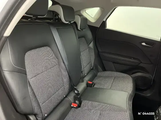 RENAULT CAPTUR II - voiture d'occasion - Photo 11