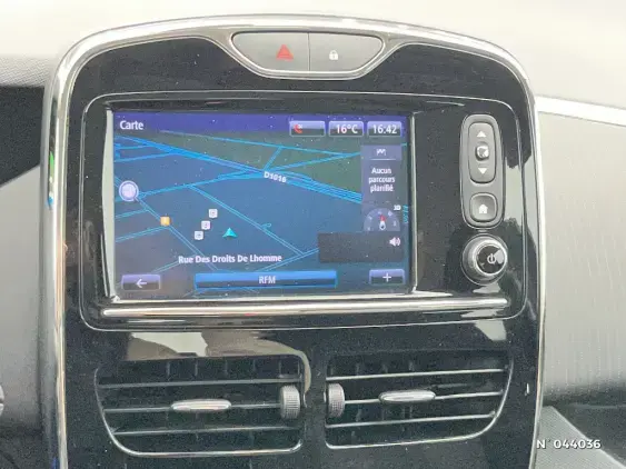 RENAULT ZOE - voiture d'occasion - Photo 13