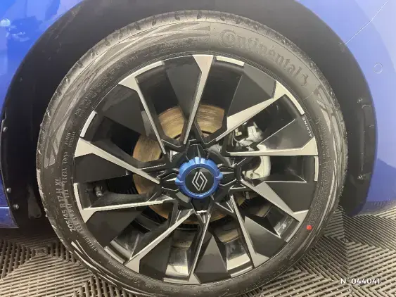 RENAULT CLIO V - voiture d'occasion - Photo 8