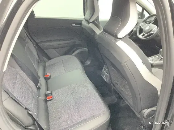 RENAULT CAPTUR II - voiture d'occasion - Photo 11