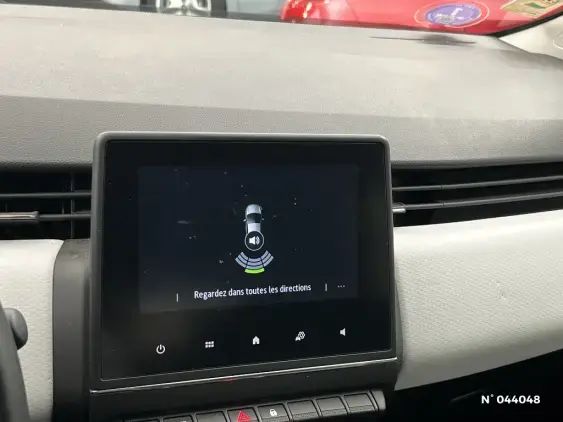 RENAULT CLIO V - voiture d'occasion - Photo 14