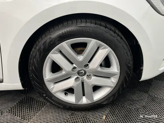 RENAULT CLIO V - voiture d'occasion - Photo 8