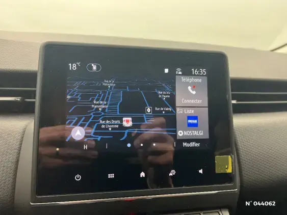 RENAULT CLIO V - voiture d'occasion - Photo 12