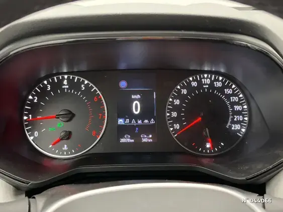 RENAULT CLIO V - voiture d'occasion - Photo 12