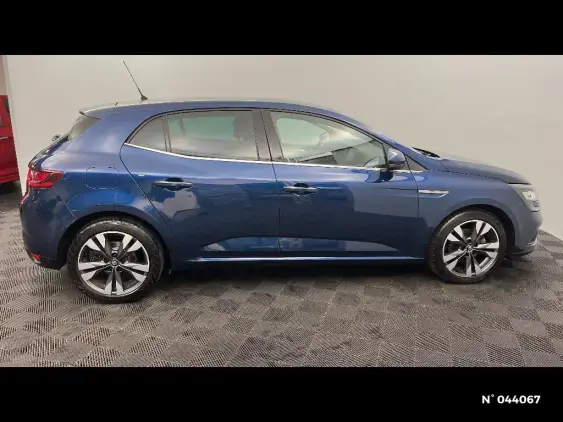 RENAULT MEGANE IV - voiture d'occasion - Photo 5