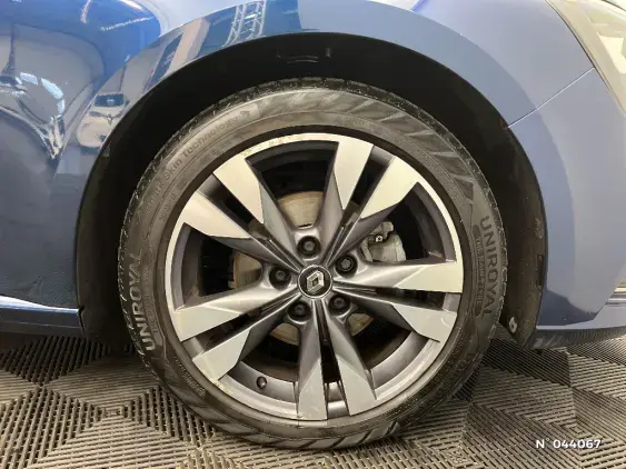 RENAULT MEGANE IV - voiture d'occasion - Photo 8