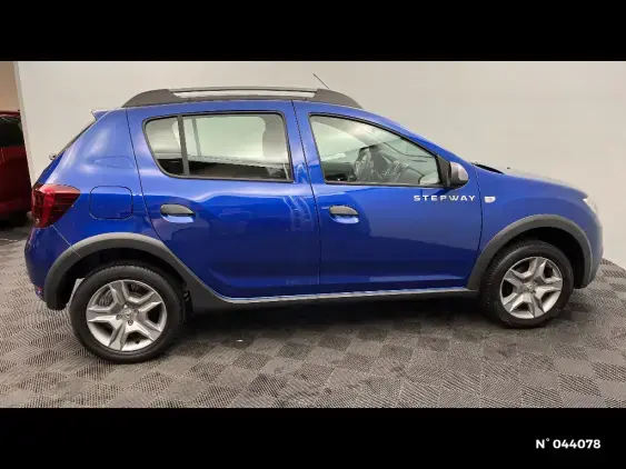 DACIA SANDERO II - voiture d'occasion - Photo 5