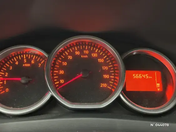 DACIA SANDERO II - voiture d'occasion - Photo 12