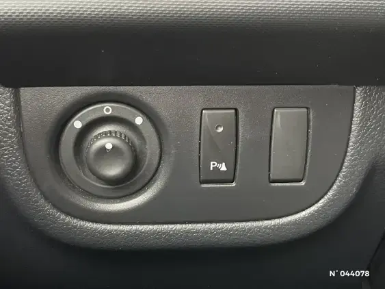 DACIA SANDERO II - voiture d'occasion - Photo 15