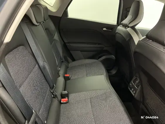 RENAULT CAPTUR II - voiture d'occasion - Photo 11