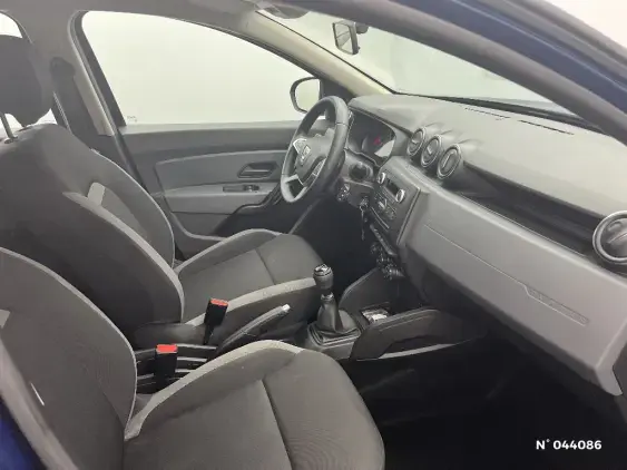 DACIA DUSTER II - voiture d'occasion - Photo 10