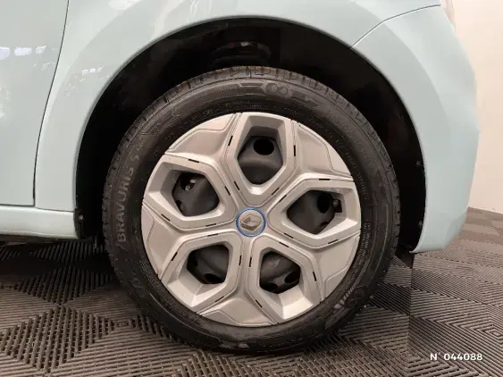 RENAULT TWINGO ELECTRIQUE III - voiture d'occasion - Photo 8