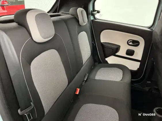RENAULT TWINGO ELECTRIQUE III - voiture d'occasion - Photo 11