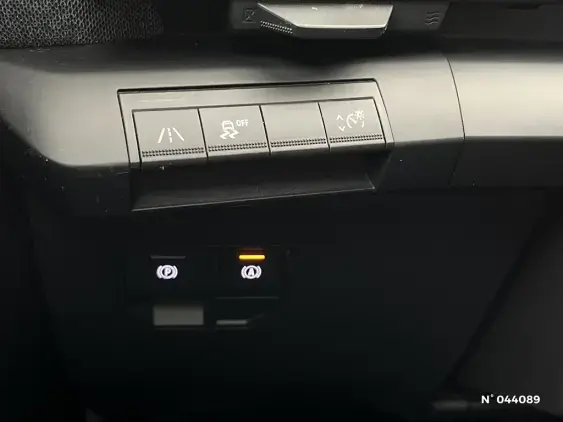 RENAULT MEGANE V - voiture d'occasion - Photo 15