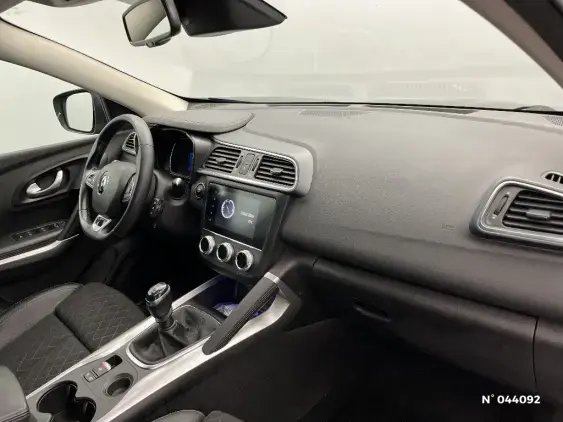 RENAULT KADJAR - voiture d'occasion - Photo 10