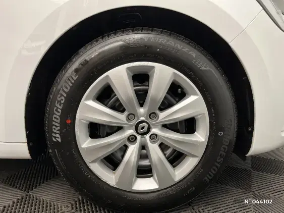 RENAULT CLIO V - voiture d'occasion - Photo 8