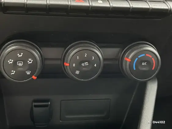 RENAULT CLIO V - voiture d'occasion - Photo 14