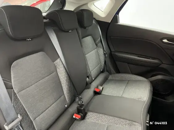 RENAULT CAPTUR II - voiture d'occasion - Photo 11