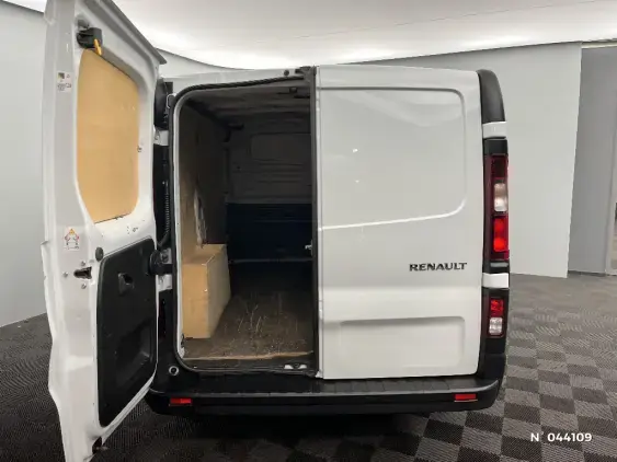 RENAULT TRAFIC FG III - voiture d'occasion - Photo 7