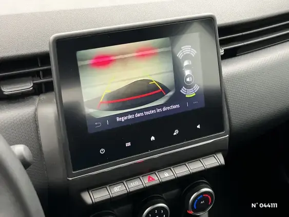 RENAULT CLIO V - voiture d'occasion - Photo 14