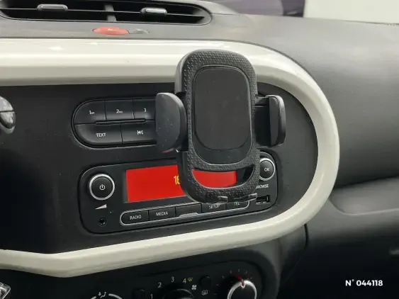 RENAULT TWINGO III - voiture d'occasion - Photo 13