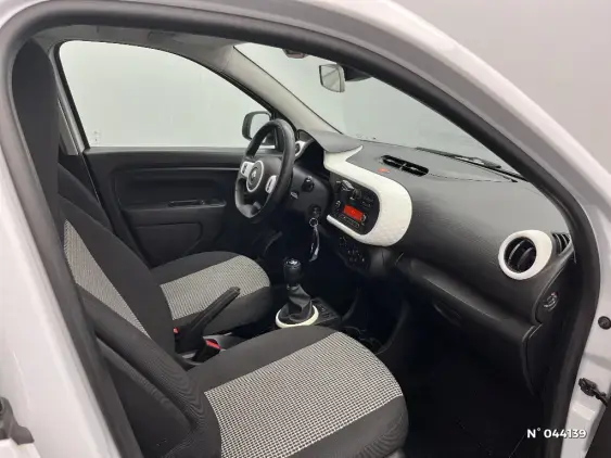 RENAULT TWINGO III - voiture d'occasion - Photo 10