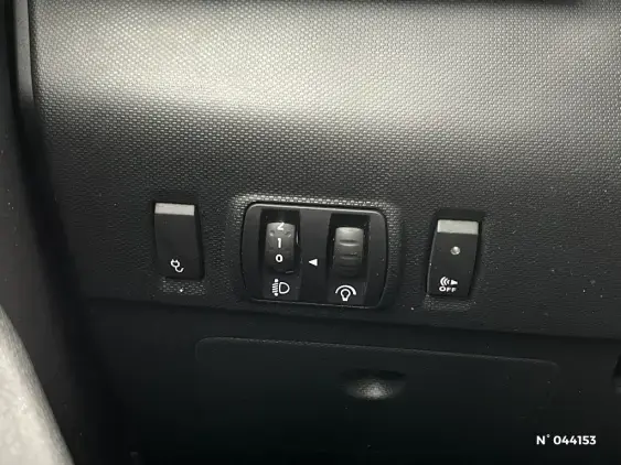 RENAULT ZOE - voiture d'occasion - Photo 15