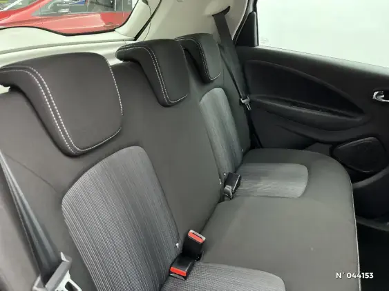 RENAULT ZOE - voiture d'occasion - Photo 11