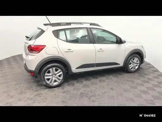 DACIA SANDERO III - voiture d'occasion - Photo 5