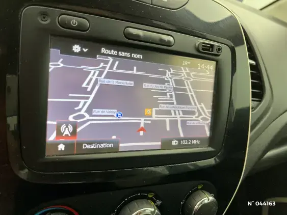 RENAULT CAPTUR - voiture d'occasion - Photo 13