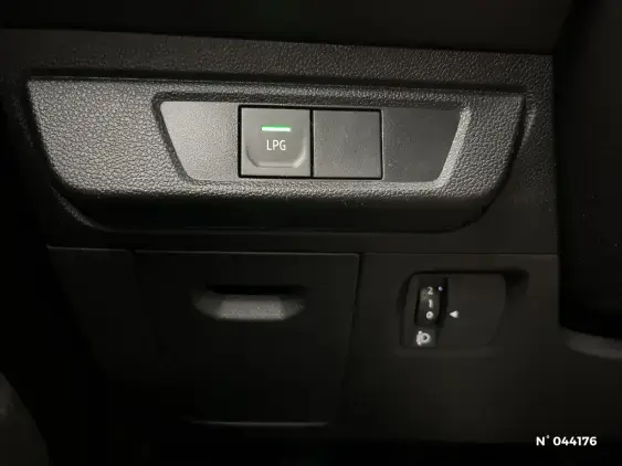 DACIA SANDERO III - voiture d'occasion - Photo 15