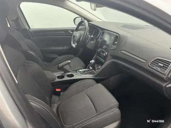 RENAULT MEGANE IV - voiture d'occasion - Photo 10