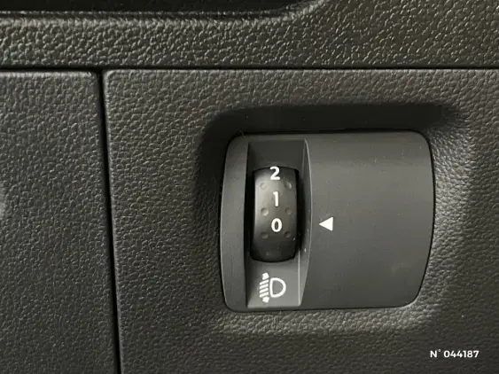 DACIA SANDERO III - voiture d'occasion - Photo 15