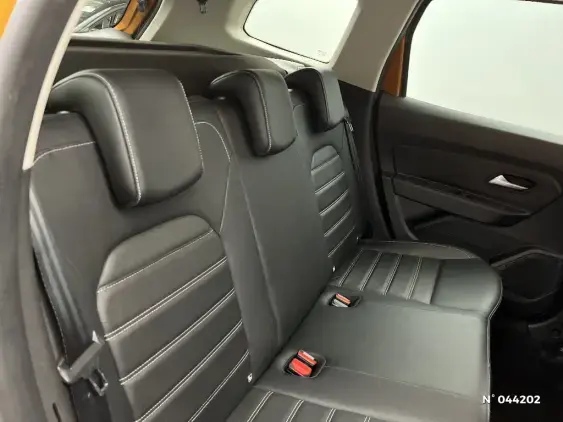 DACIA DUSTER II - voiture d'occasion - Photo 11