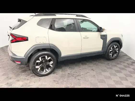 DACIA DUSTER III - voiture d'occasion - Photo 5