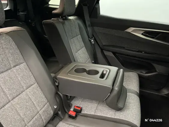 RENAULT ESPACE VI - voiture d'occasion - Photo 28