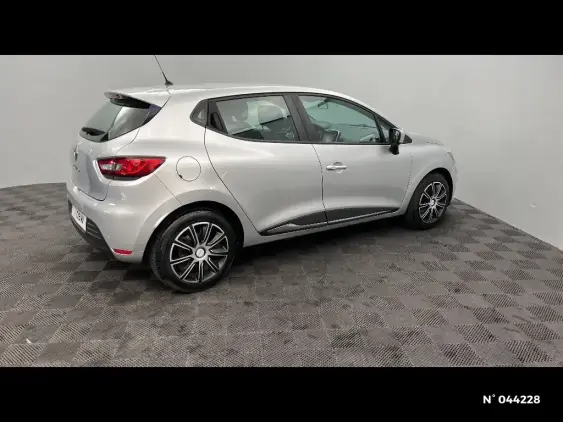 RENAULT CLIO IV - voiture d'occasion - Photo 5