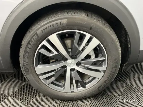 PEUGEOT 3008 II - voiture d'occasion - Photo 8