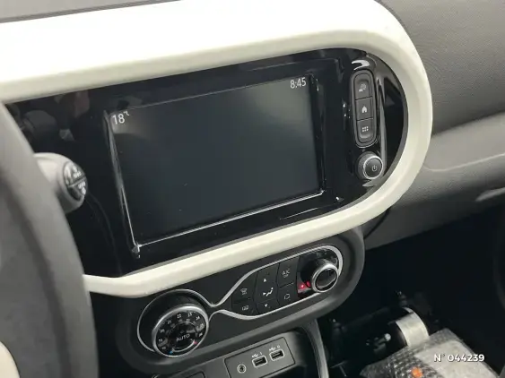 RENAULT TWINGO III - voiture d'occasion - Photo 13