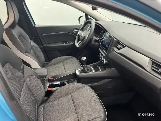 RENAULT CAPTUR II - voiture d'occasion - Photo 10