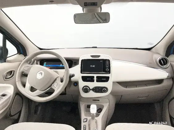 RENAULT ZOE - voiture d'occasion - Photo 9