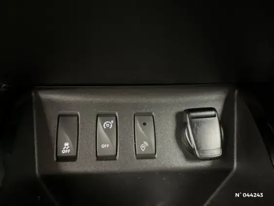 DACIA SPRING - voiture d'occasion - Photo 14
