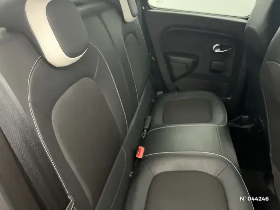 RENAULT TWINGO ELECTRIQUE III - voiture d'occasion - Photo 11