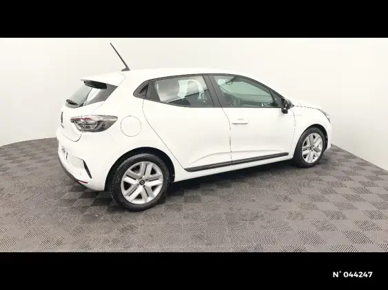 RENAULT CLIO V - voiture d'occasion - Photo 5