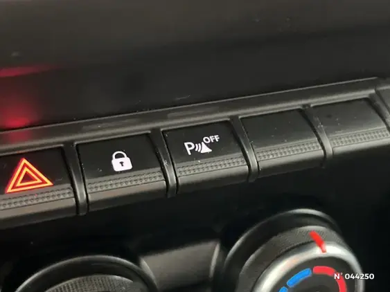 DACIA DUSTER II - voiture d'occasion - Photo 14